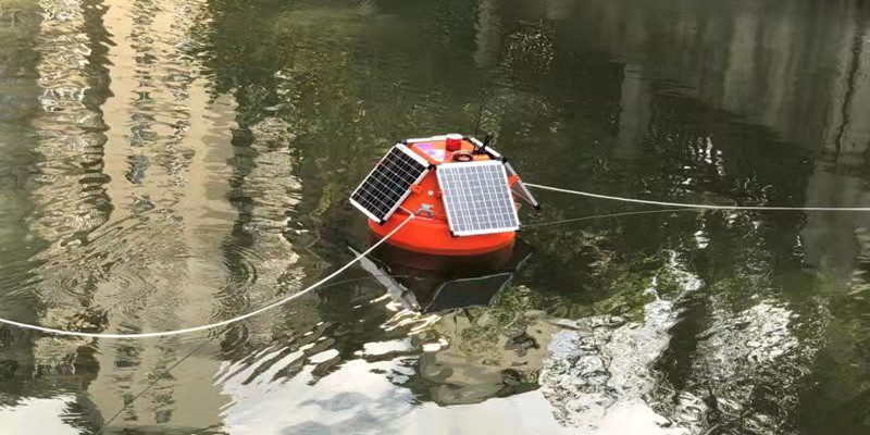  内河水质监测浮标